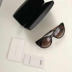 FINAL SALE Auth Versace Medusa Cat Eye Sunglasses